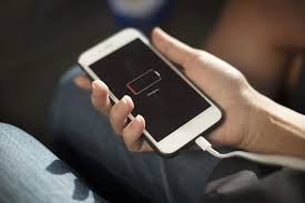 Cómo evitar que el celular se descargue rápido cuando no hay un cargador cerca