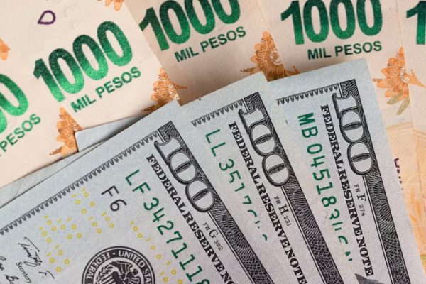 El dólar oficial cerró la jornada en $1380