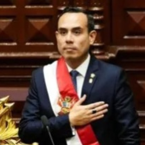Per&uacute;: destituyen a Jos&eacute; Jer&iacute;, el s&eacute;ptimo presidente en diez a&ntilde;os