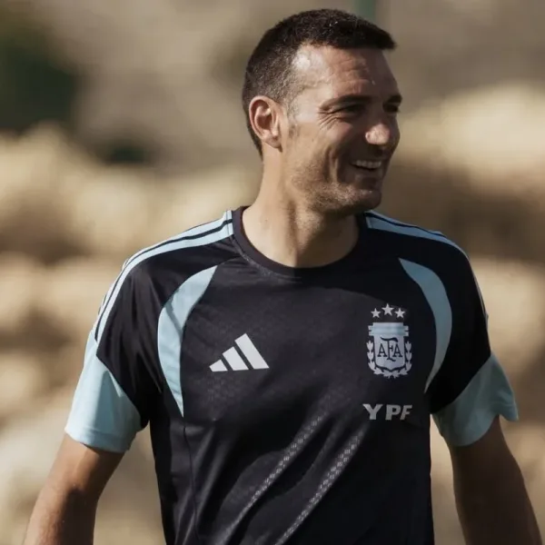 Scaloni confirm&oacute; la lista de convocados de la Selecci&oacute;n Argentina para el Mundial 2026